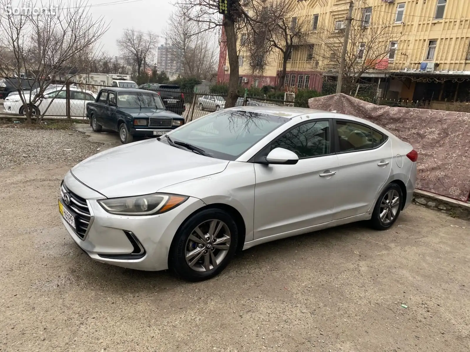 Hyundai Elantra, 2017-1