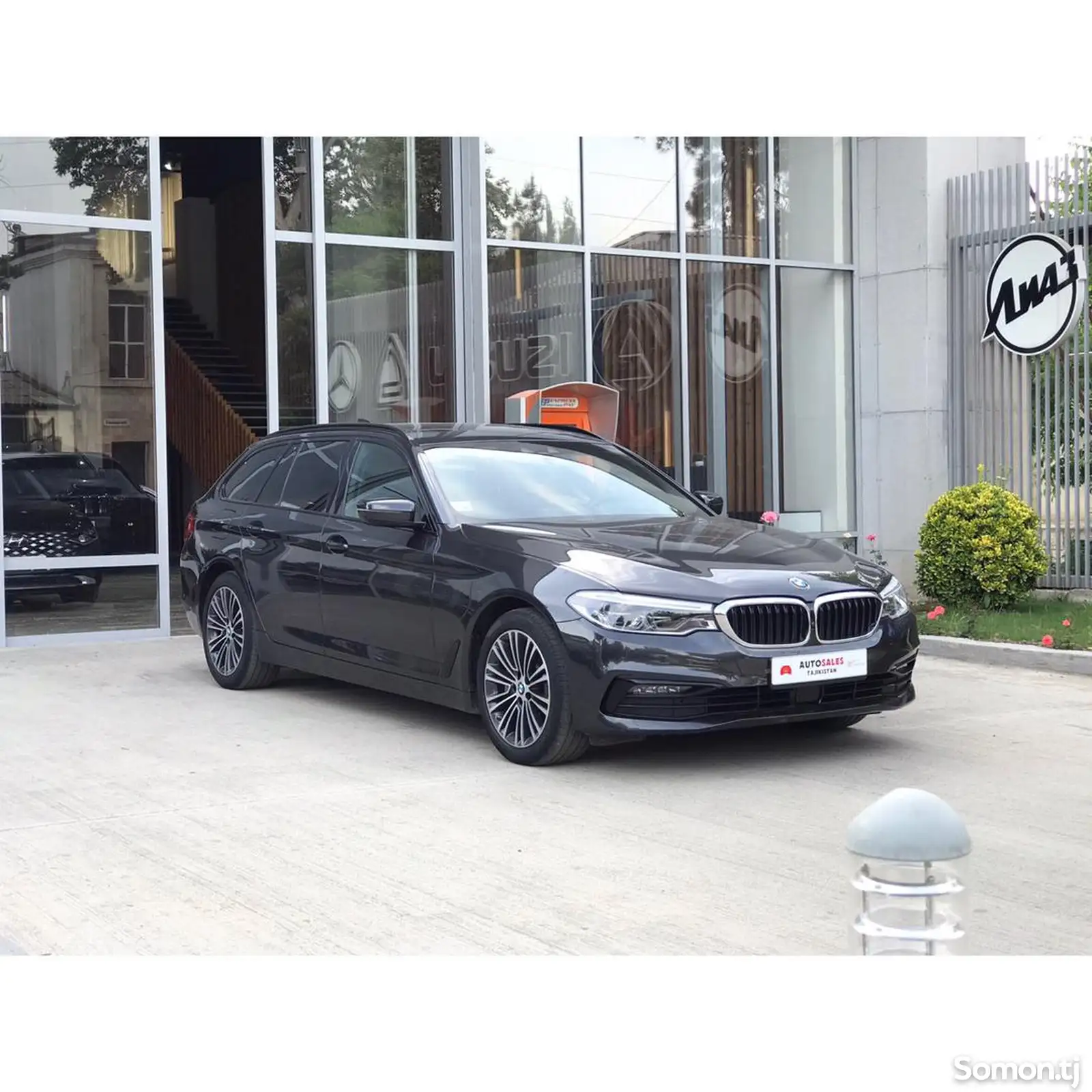 BMW 5 series, 2019-3