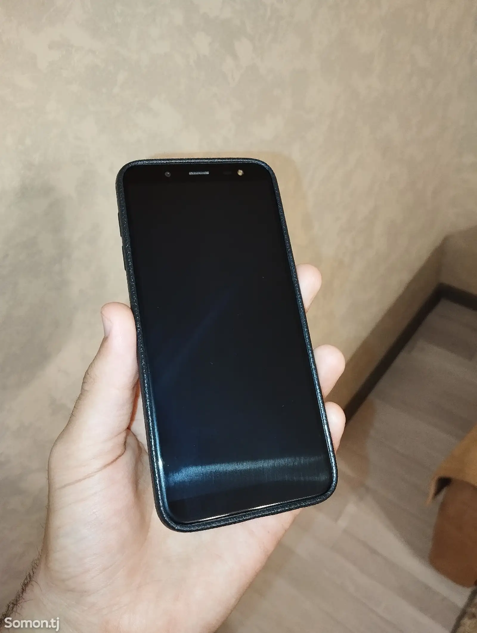 Samsung Galaxy J6-1