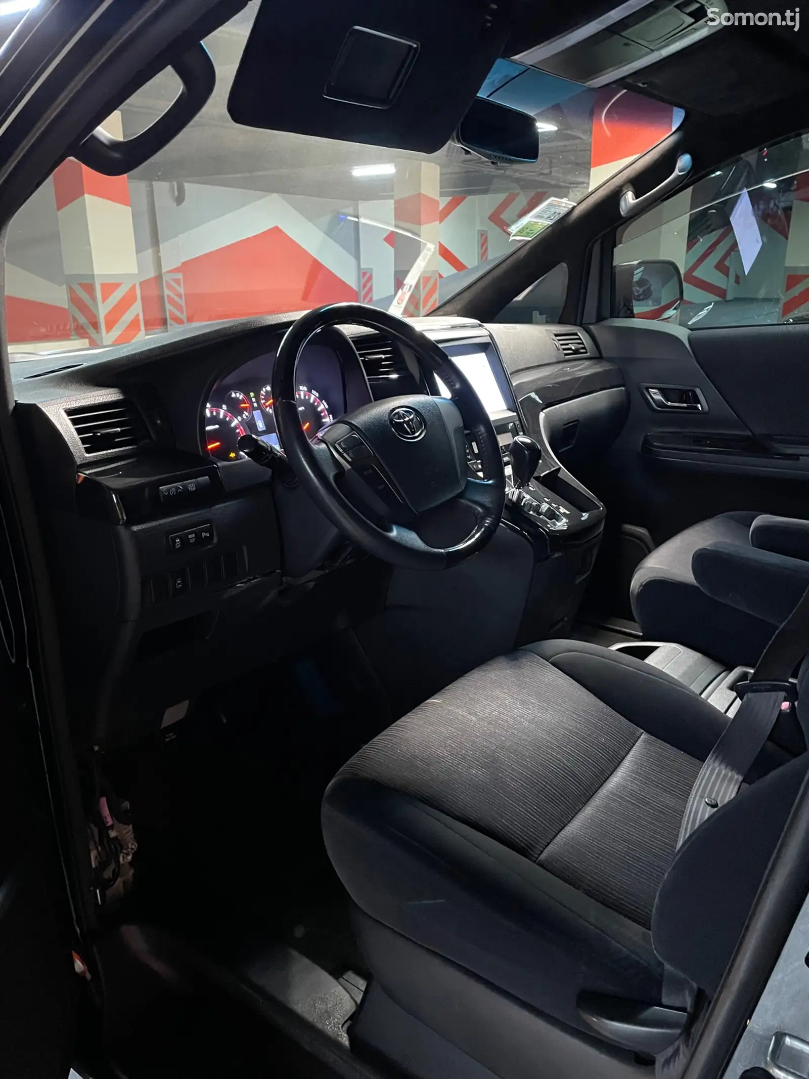 Toyota Vellfire, 2014-7