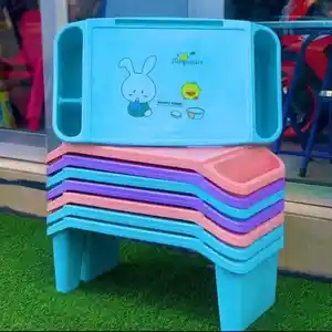 Многофункциональный пластиковый столик для детей