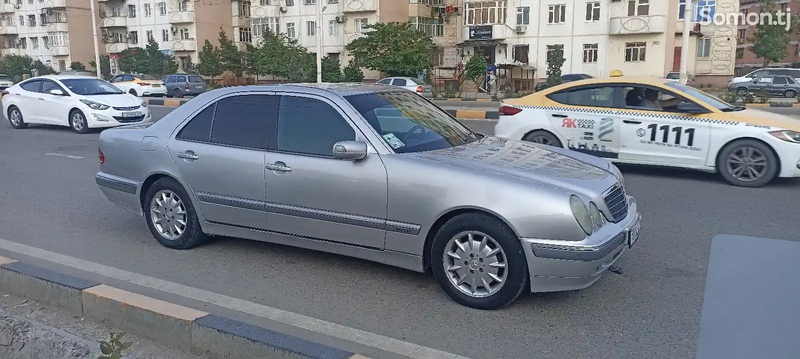 Mercedes-Benz E class, 2000-6