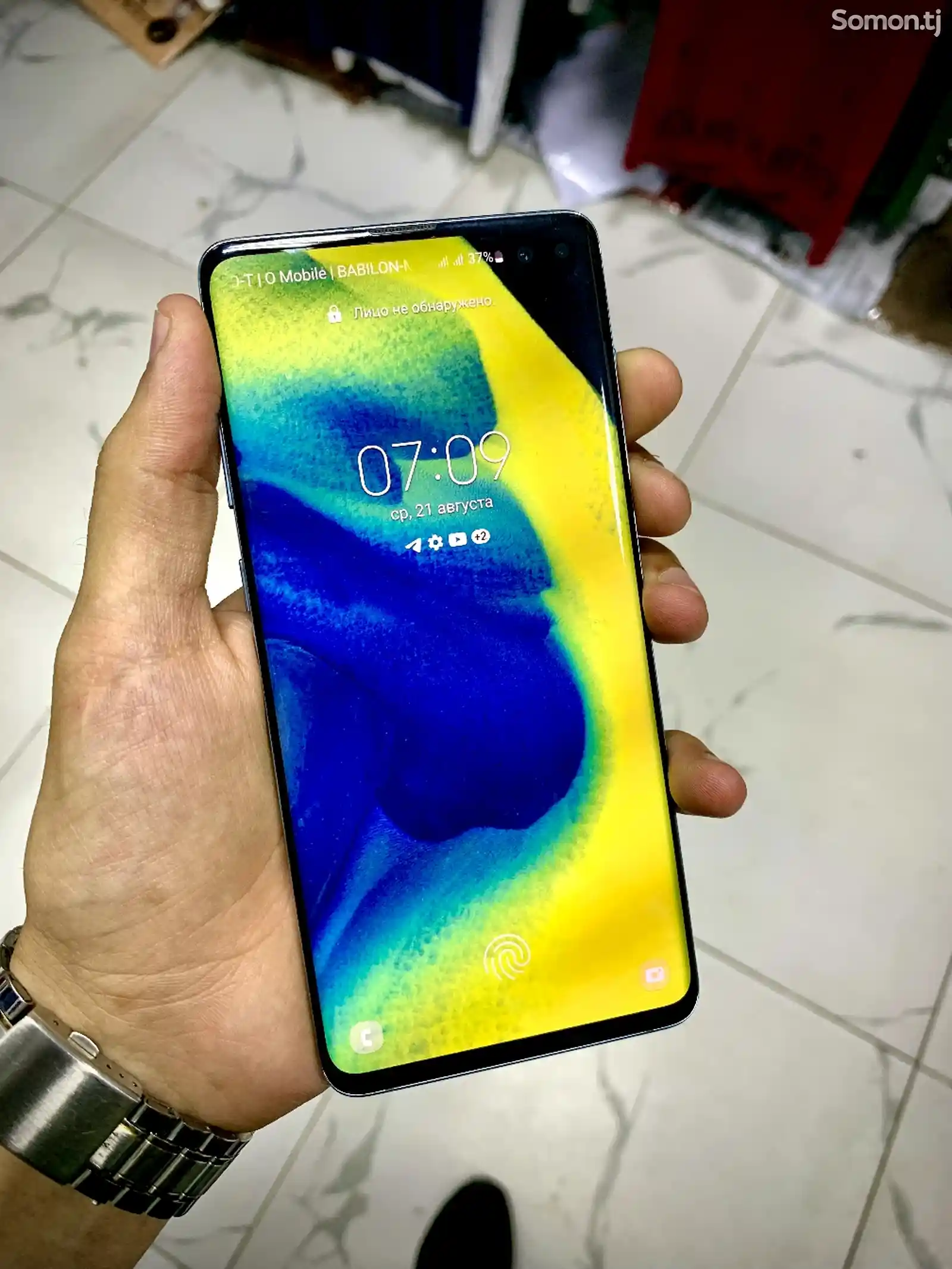 Samsung Galaxy S10+-9