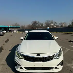 Kia Optima, 2019