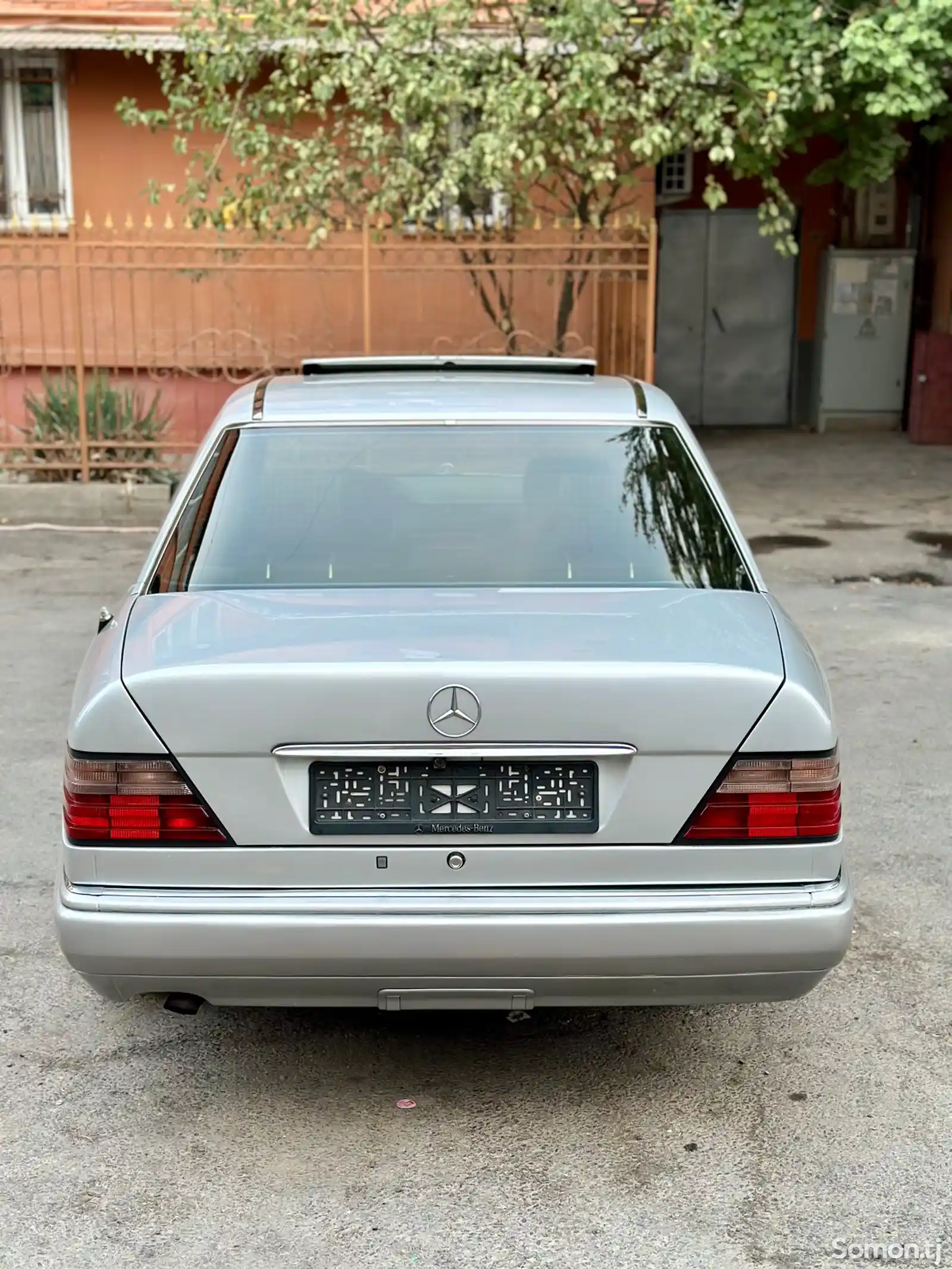 Mercedes-Benz W124, 1994-2