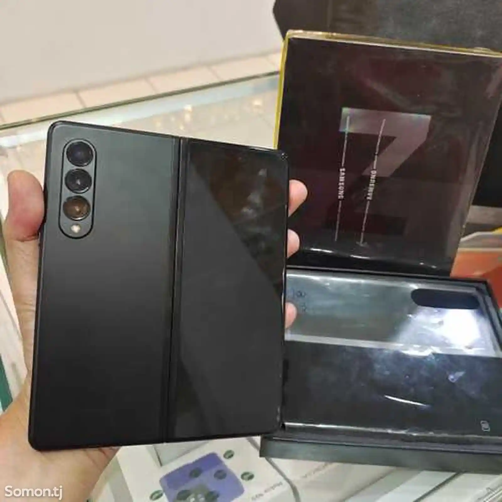 Samsung Galaxy Z Fold 3 Black 256Gb-2