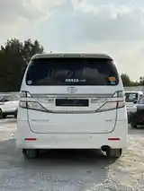 Toyota Vellfire, 2014-9