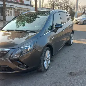 Opel Zafira, 2012