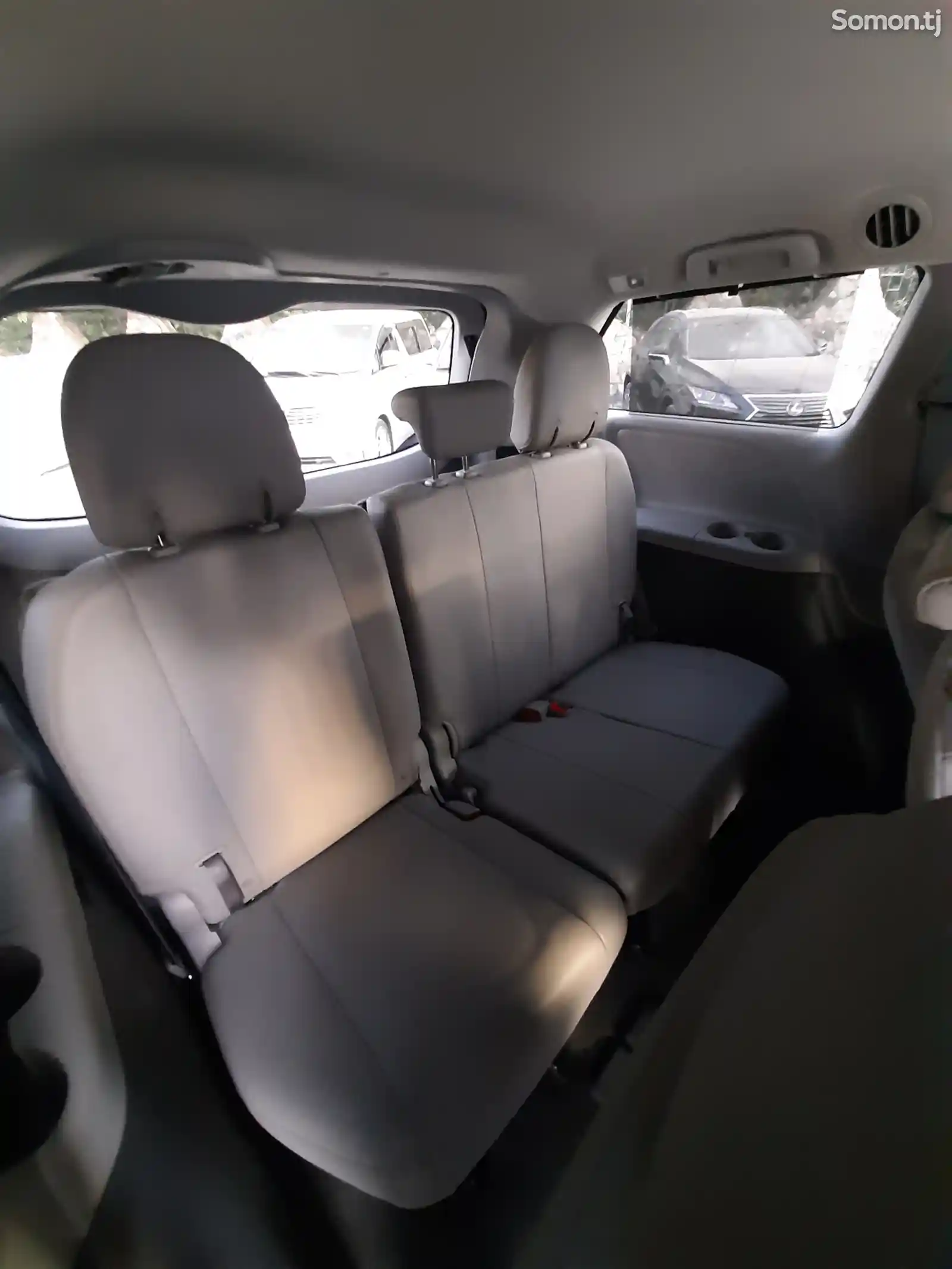 Toyota Sienna, 2015-14