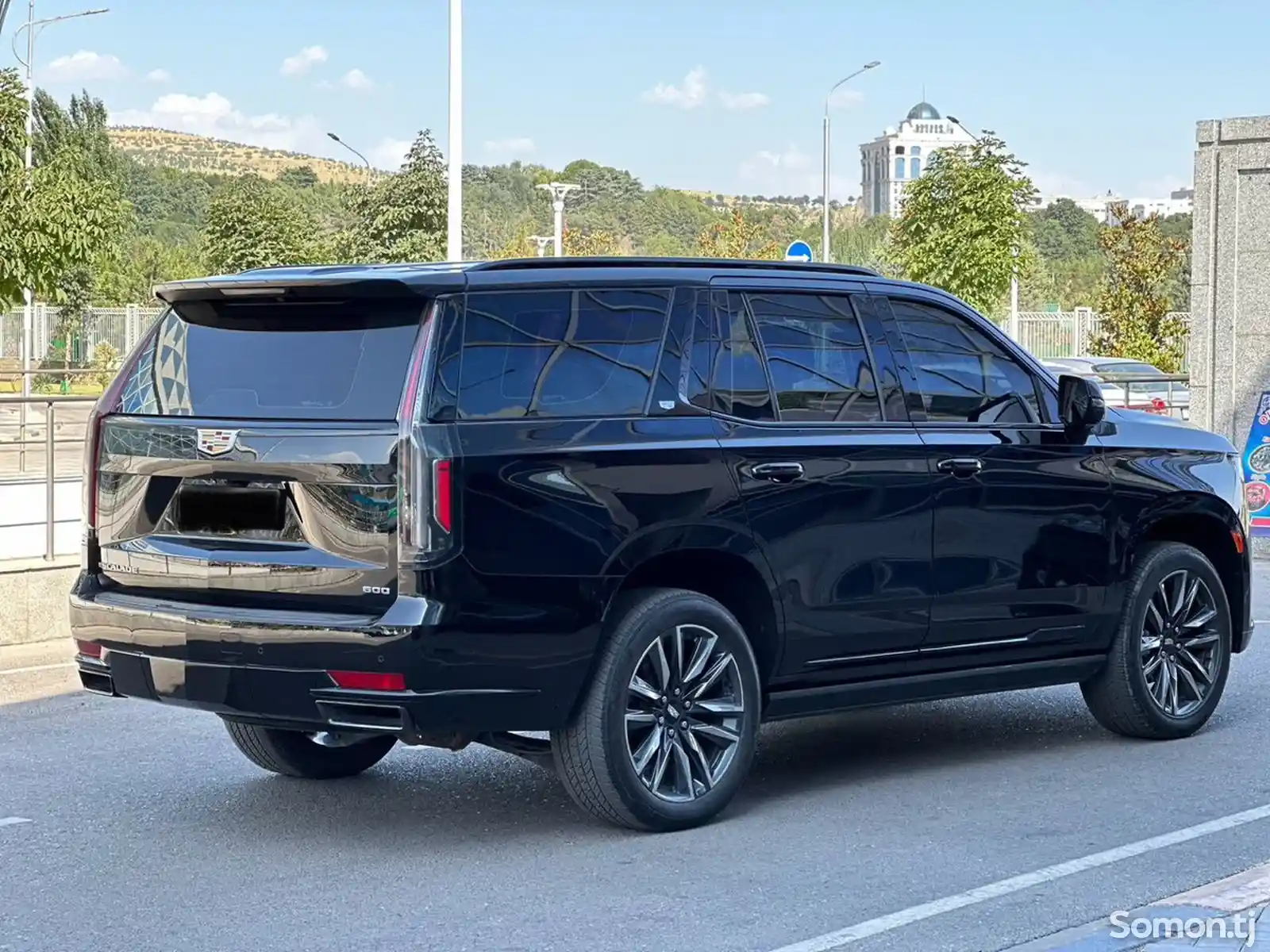 Cadillac Escalade, 2023-4