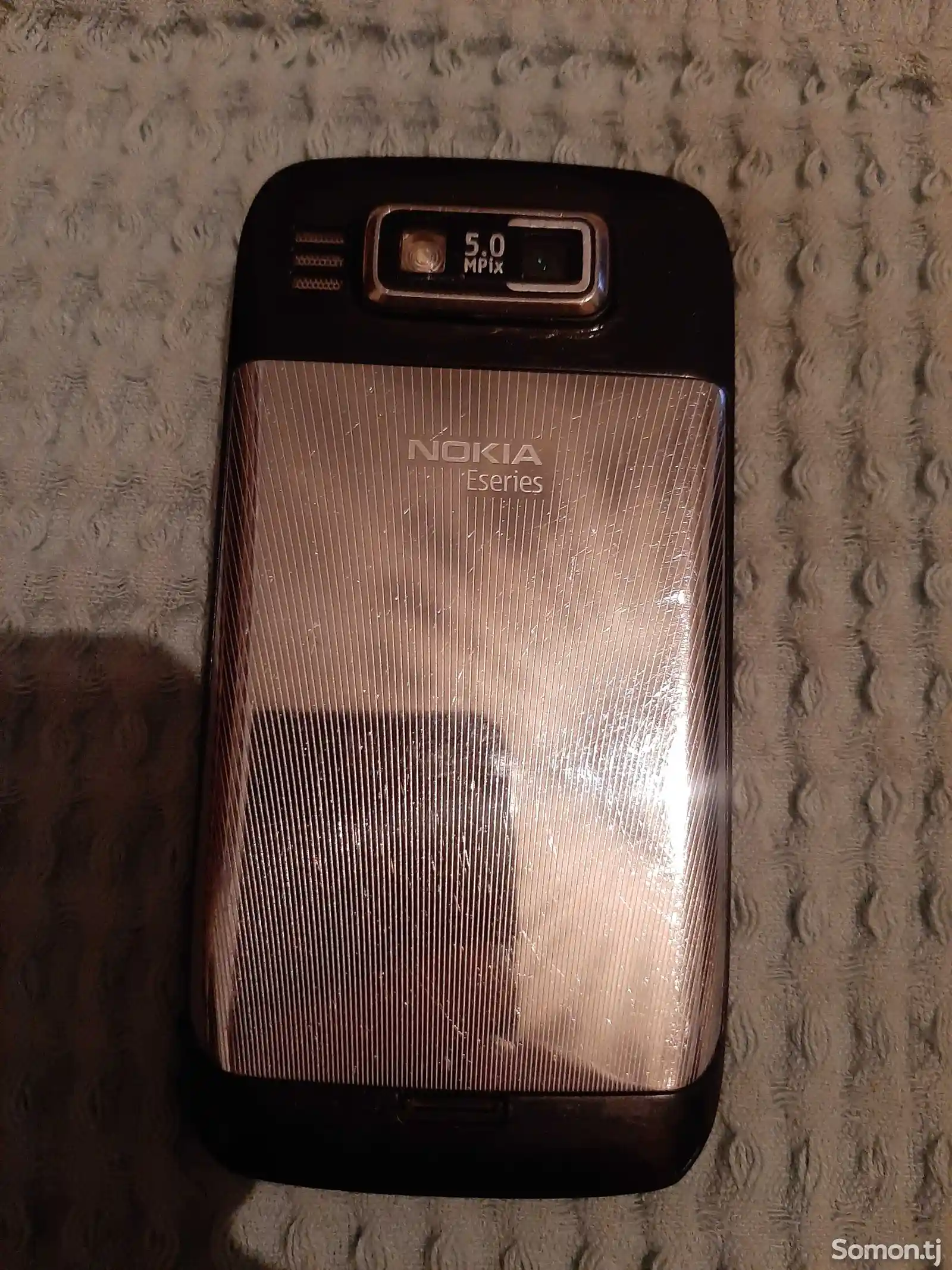 Nokia E72-2
