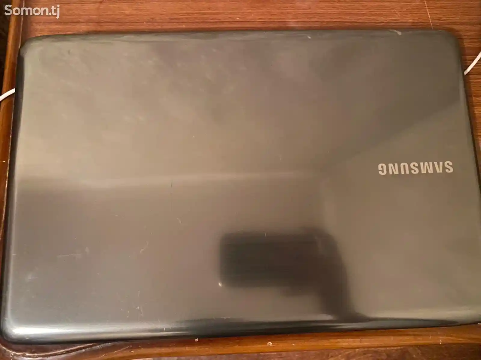 Ноутбук Samsung-1