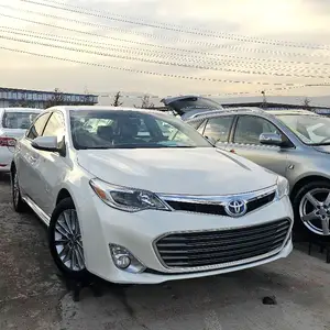 Toyota Avalon, 2015