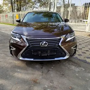 Lexus ES series, 2017