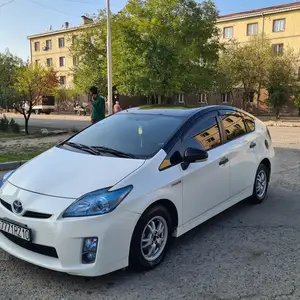 Toyota Prius, 2010