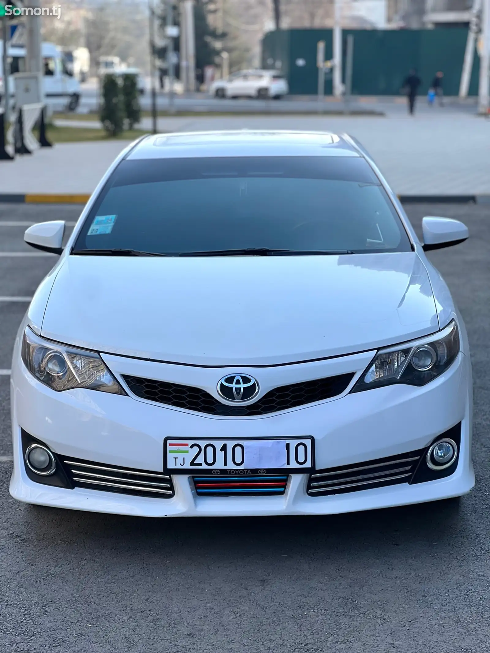 Toyota Camry, 2012-1