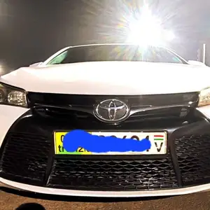 Toyota Camry, 2015