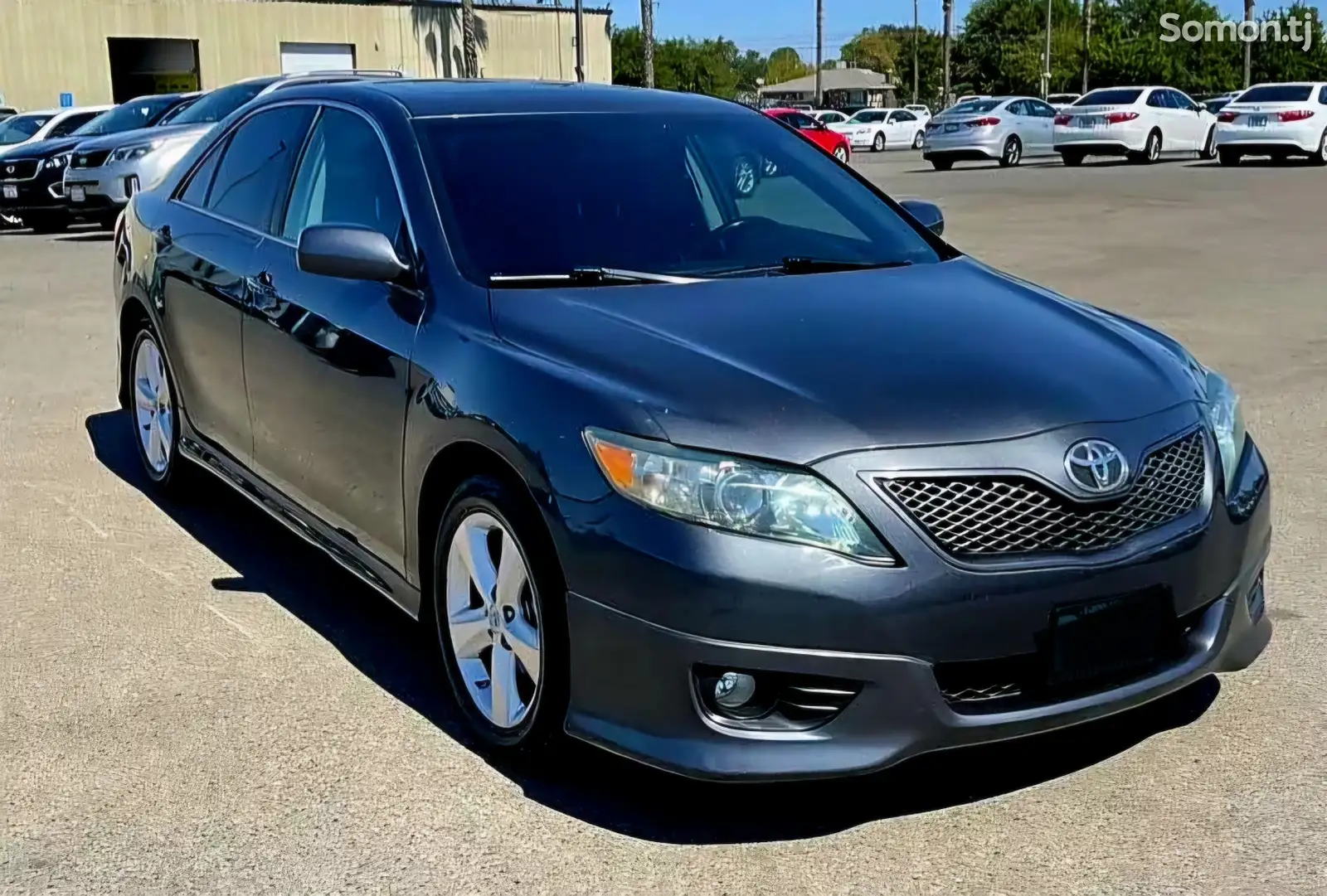 Toyota Camry, 2010-1