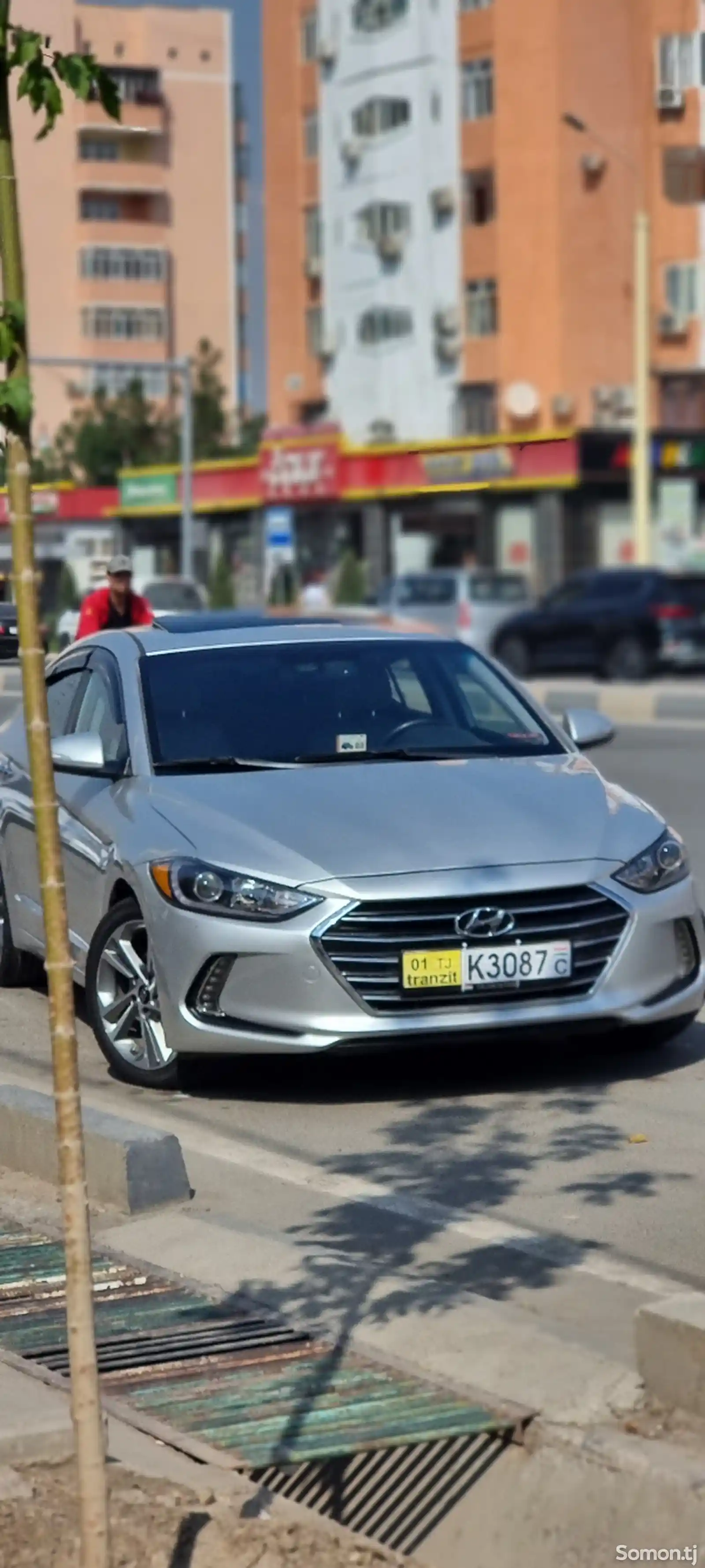 Hyundai Elantra, 2017-1