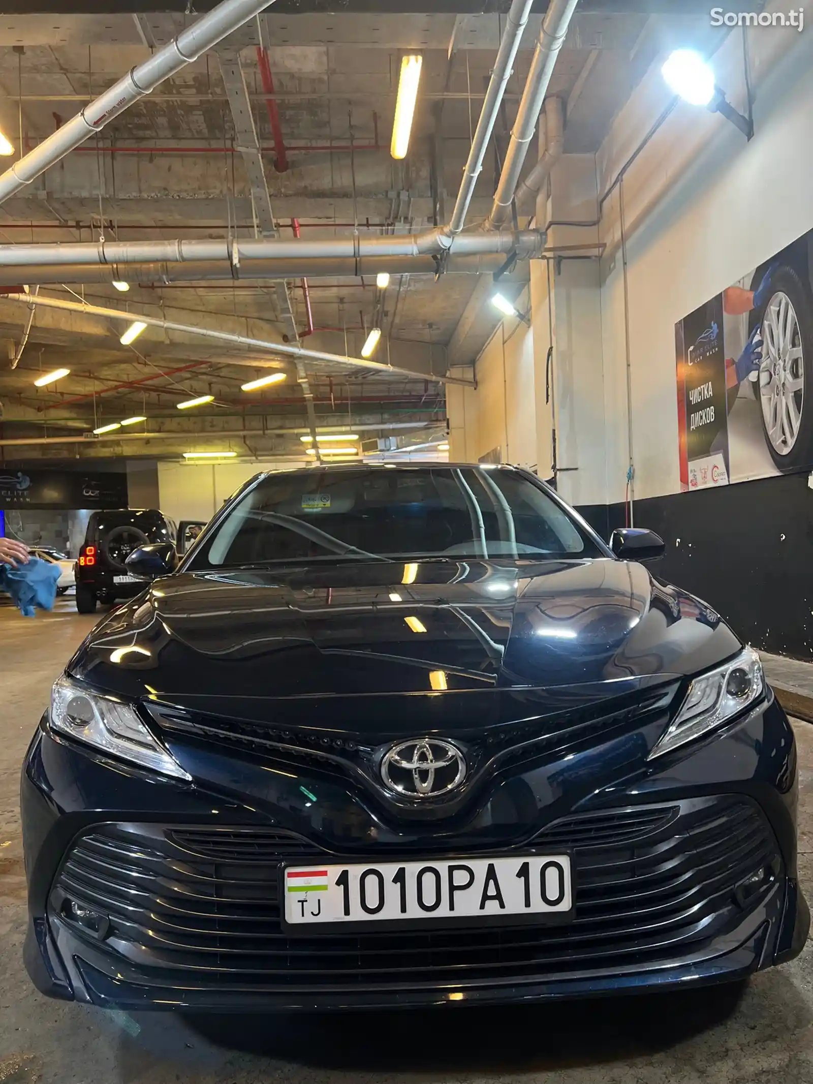 Toyota Camry, 2020-3