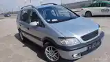 Opel Zafira, 2002-5