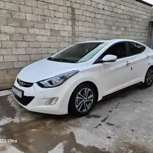 Hyundai Avante, 2013