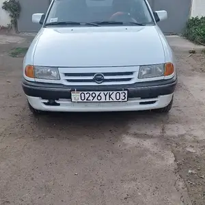 Opel Astra F, 1992