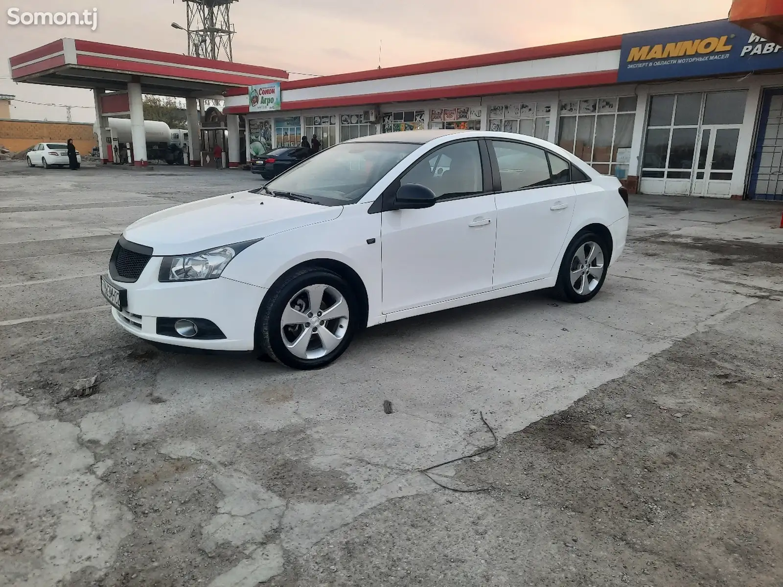 Chevrolet Cruze, 2009-1