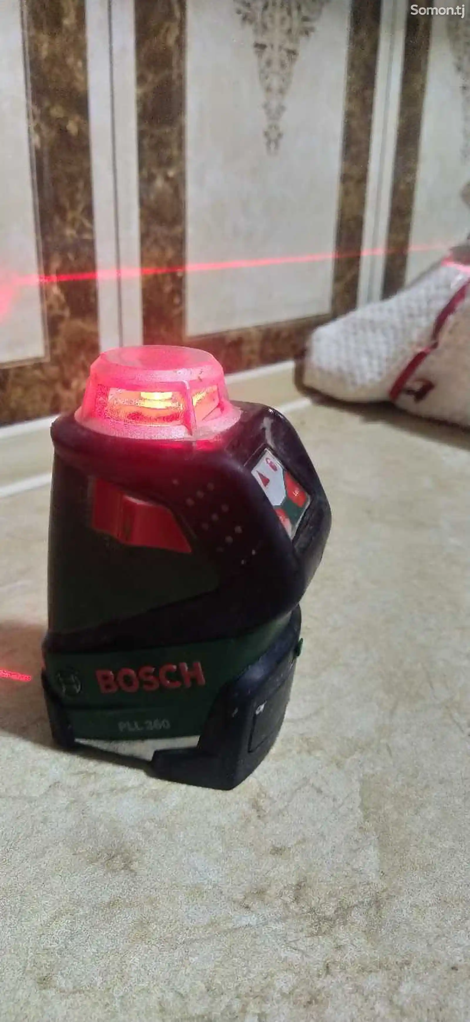 лазерный уровень Bosch-1