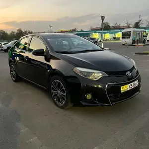 Toyota Corolla, 2015