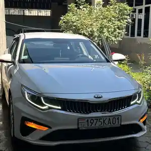 Kia Optima, 2019