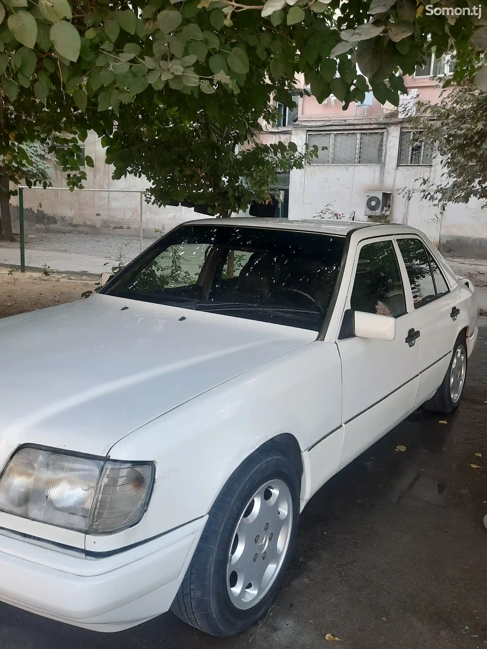 Mercedes-Benz W124, 1993-4