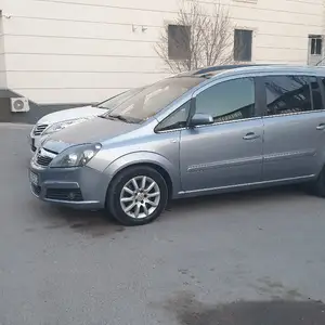 Opel Zafira, 2007