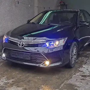 Toyota Camry, 2017