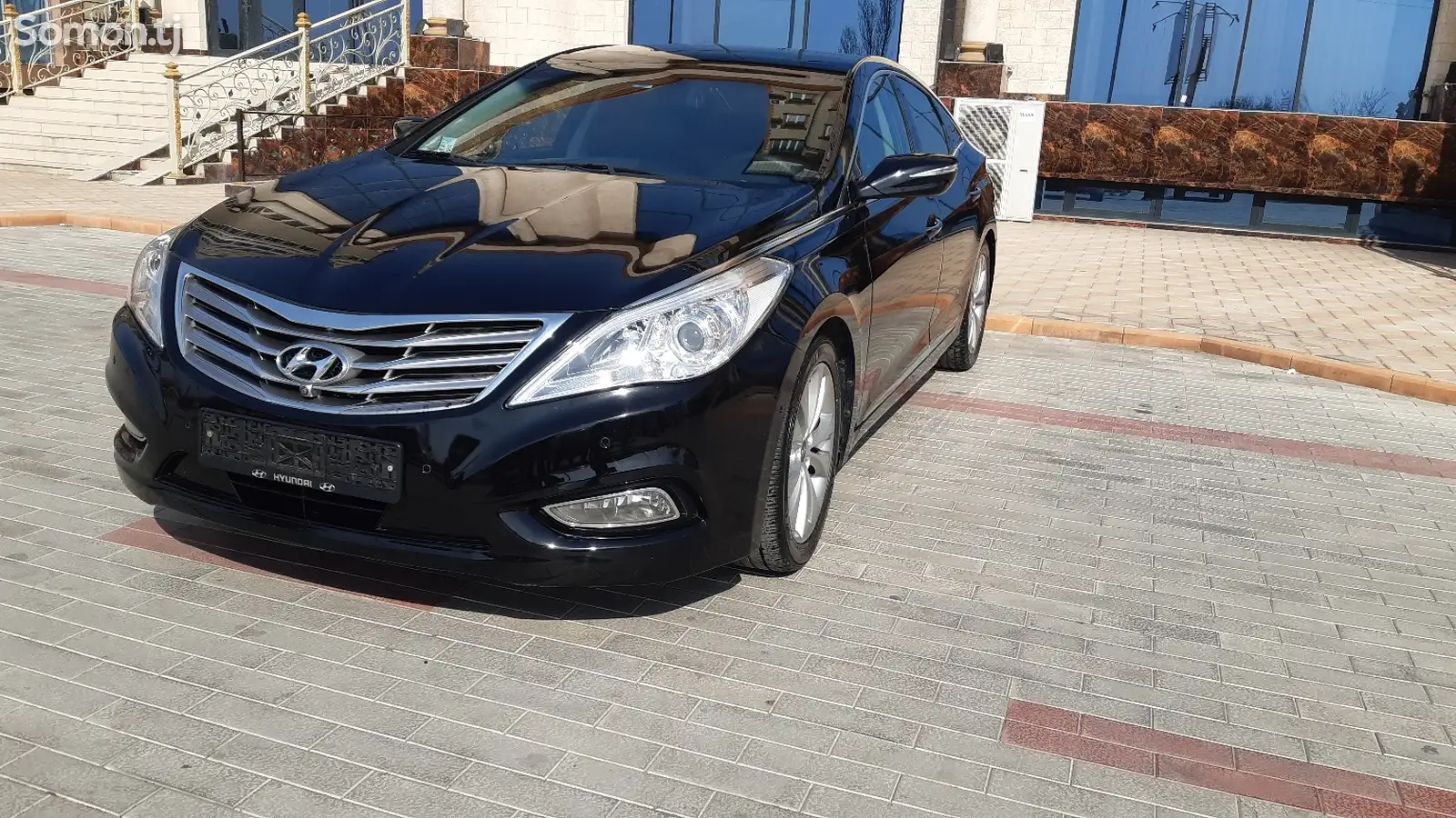 Hyundai Grandeur, 2011-1