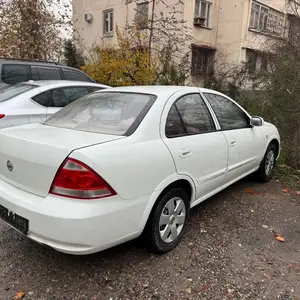 Nissan Sunny, 2007