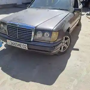 Mercedes-Benz W124, 1991