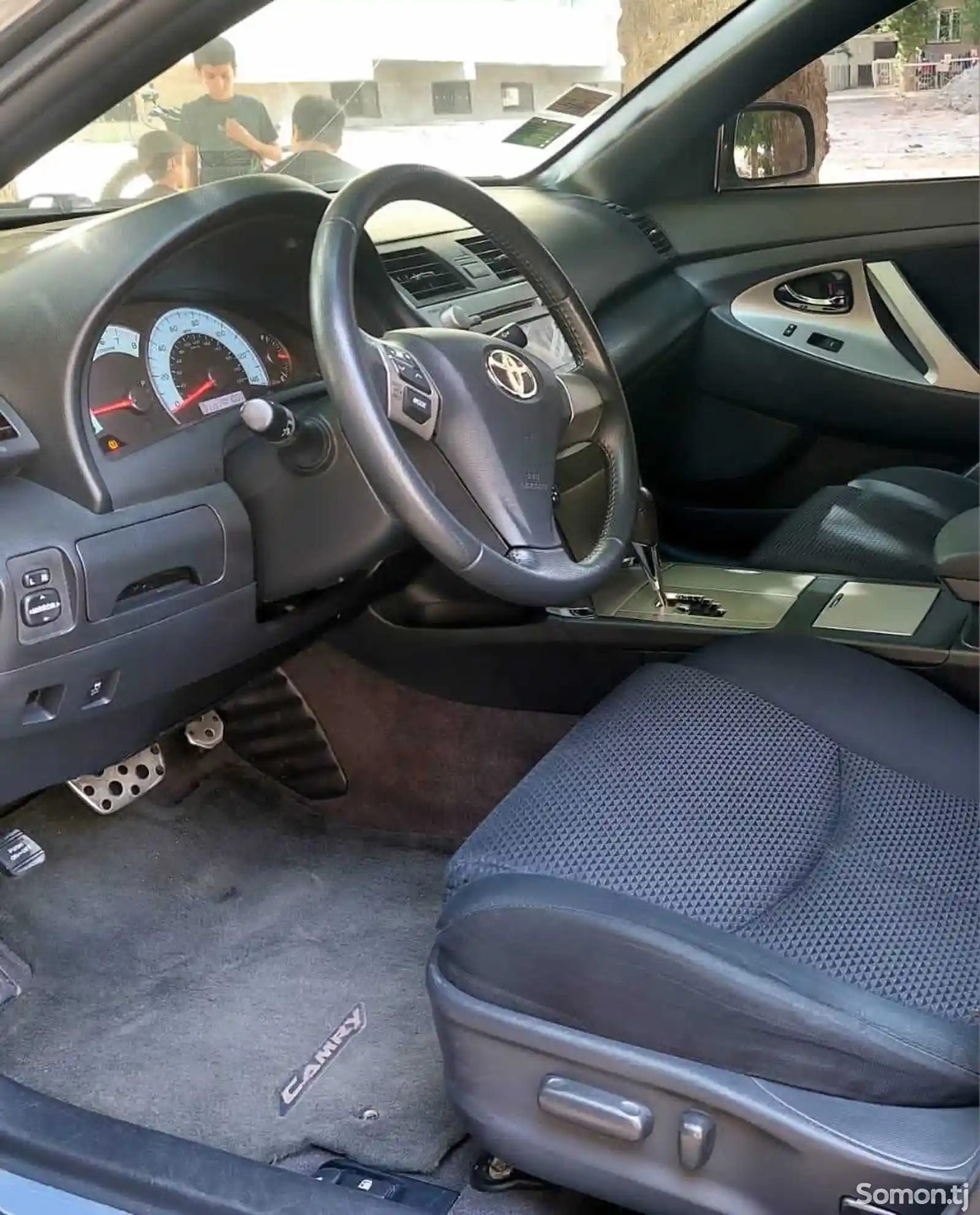 Toyota Camry, 2010-10