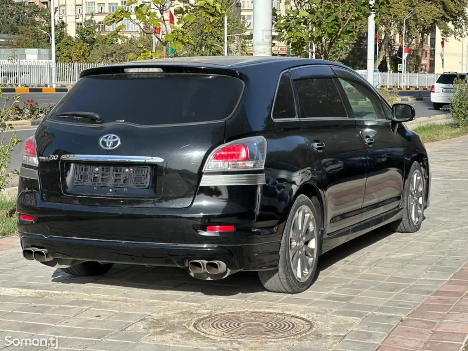 Toyota Mark X ZiO, 2011-6
