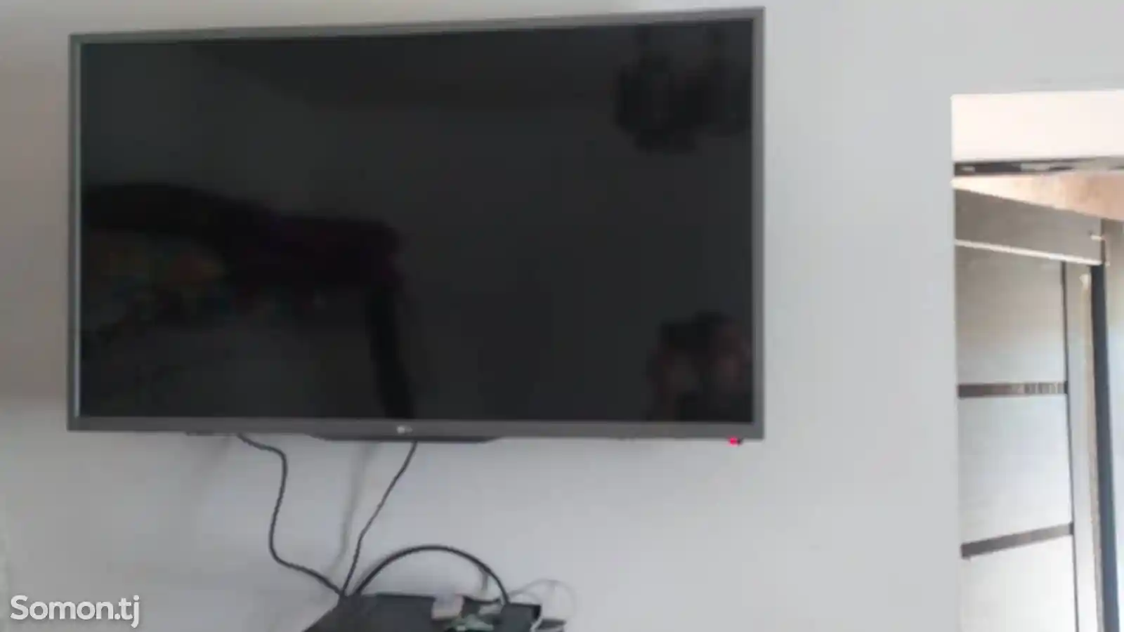 Телевизор LG размер 55-3