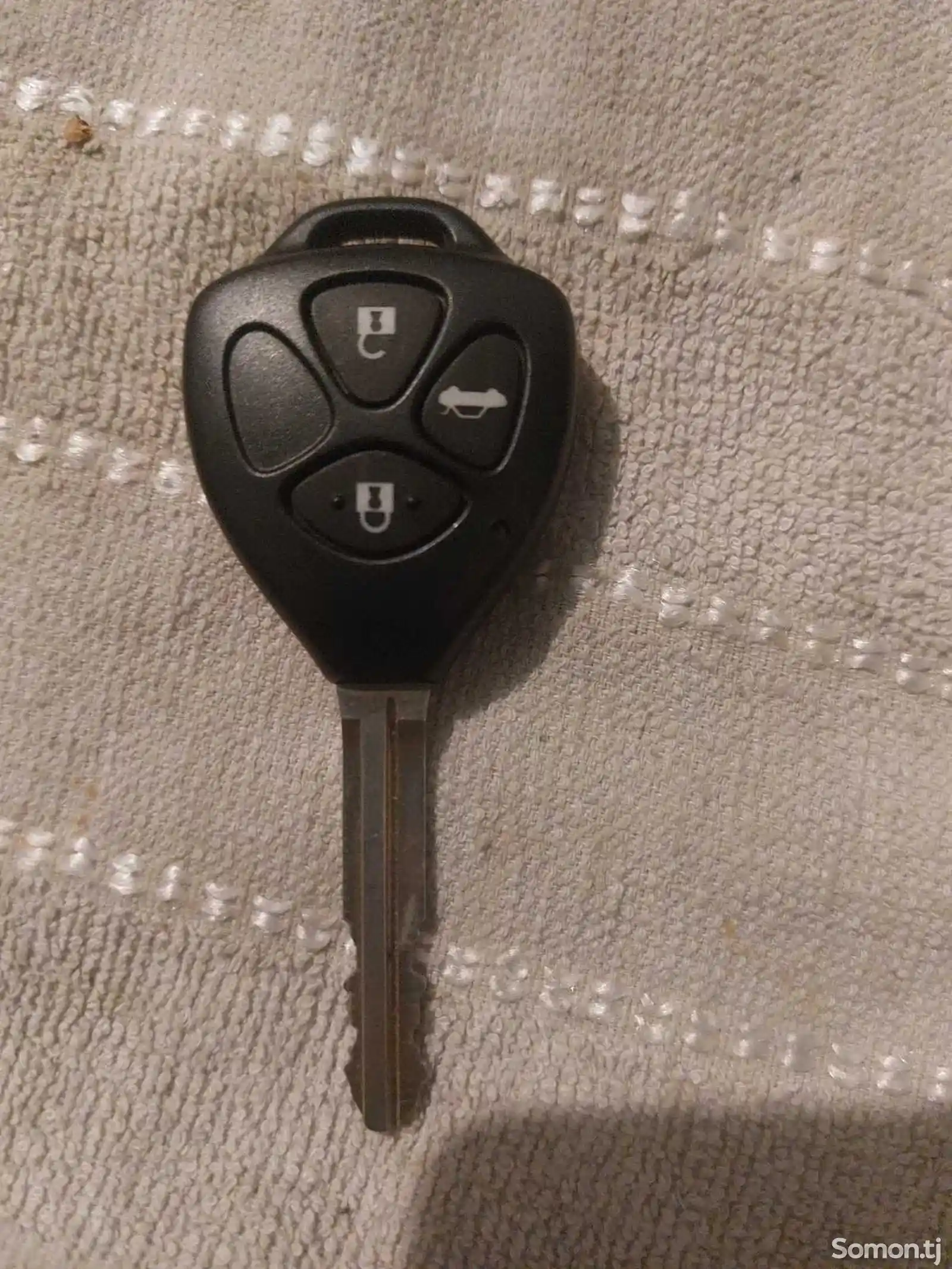 Ключ от Toyota-1