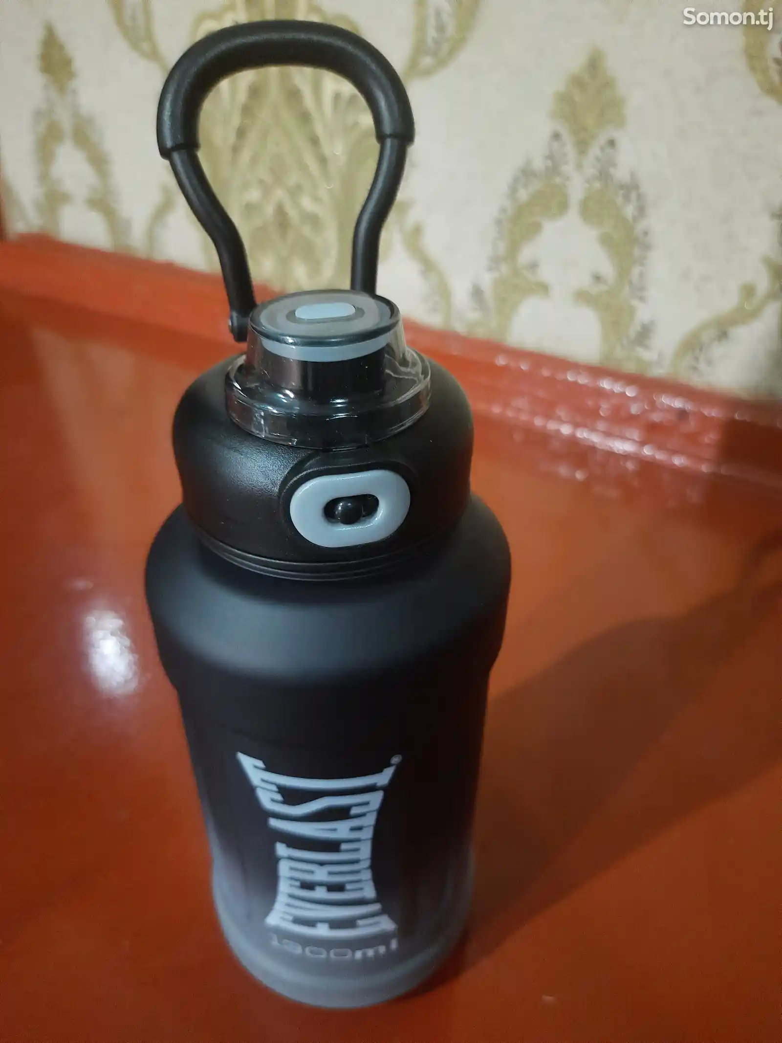 Спортивная бутылка для воды Everlast 1300мл-4