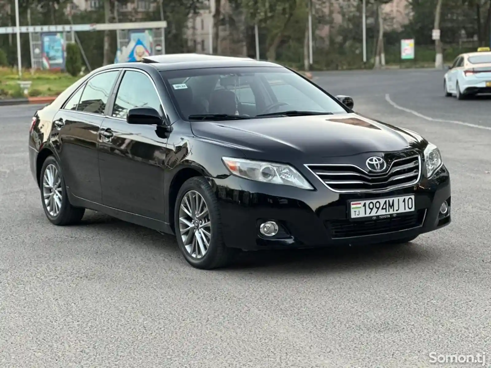 Toyota Camry, 2011-1