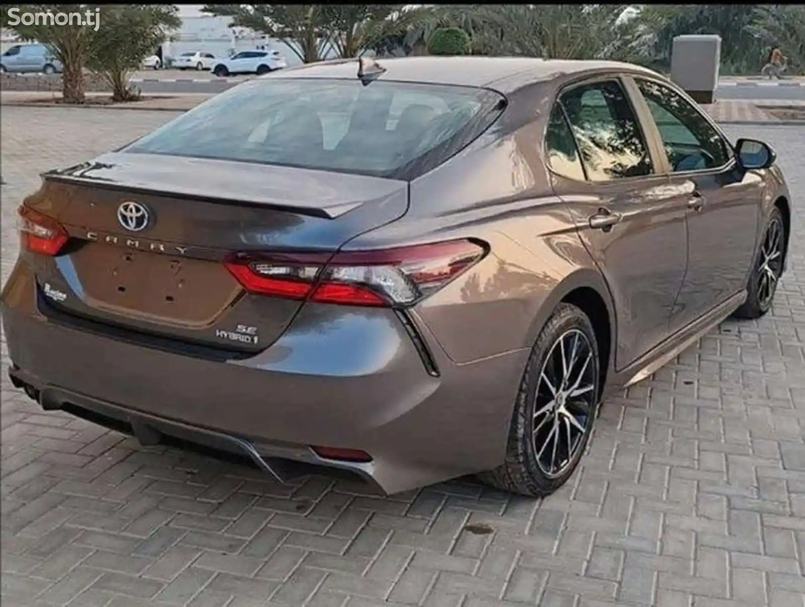 Toyota Camry, 2021-3