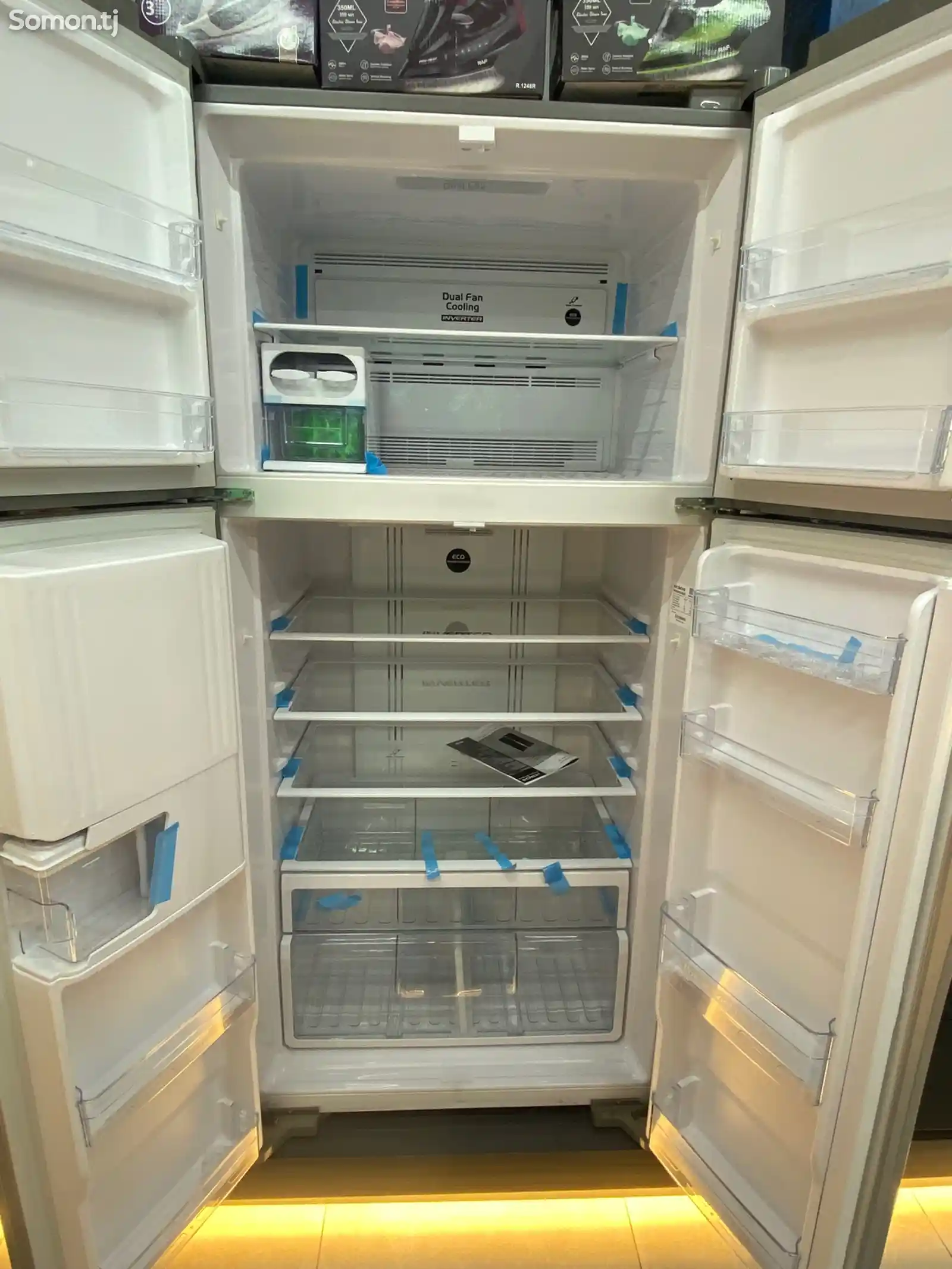 Холодильник Hitachi R-W660-2