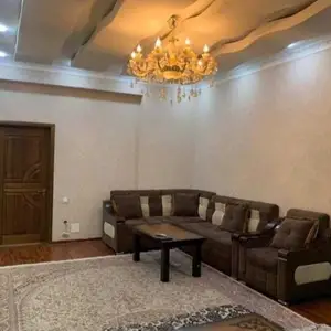 2-комн. квартира, 5 этаж, 85м², И.Сомони