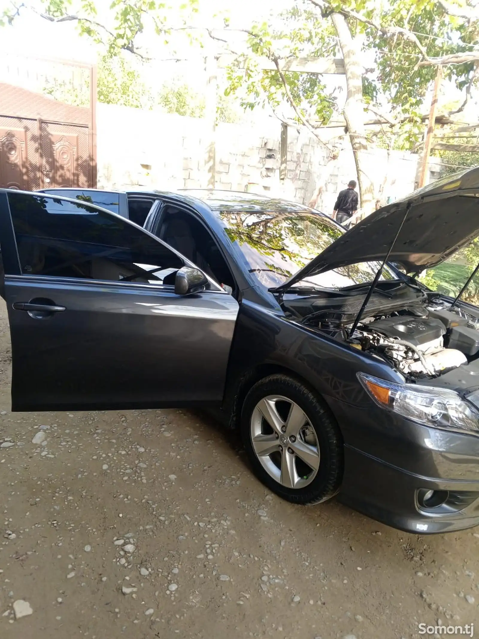 Toyota Camry, 2011-1