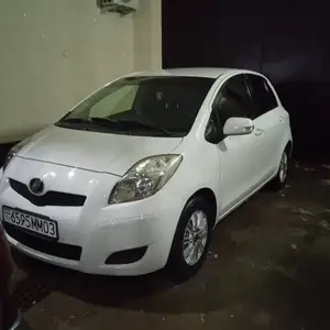 Toyota Vitz, 2007