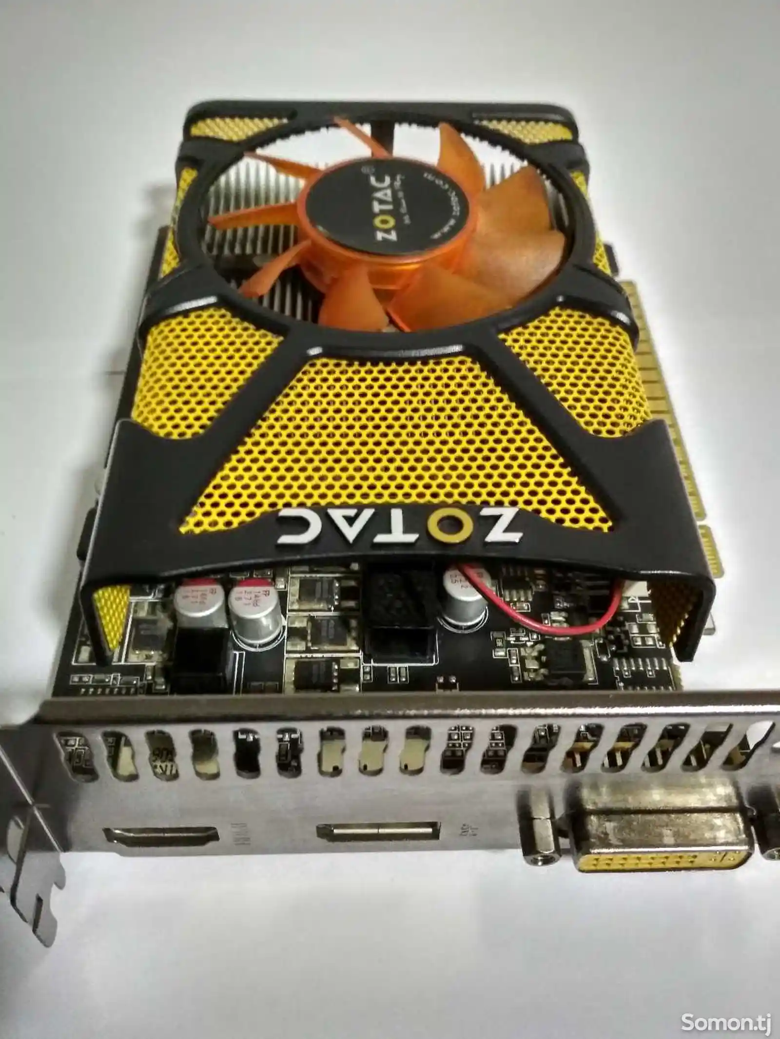 Видеокарта Zotac GT440 DDR5 1Gb 128bit-3