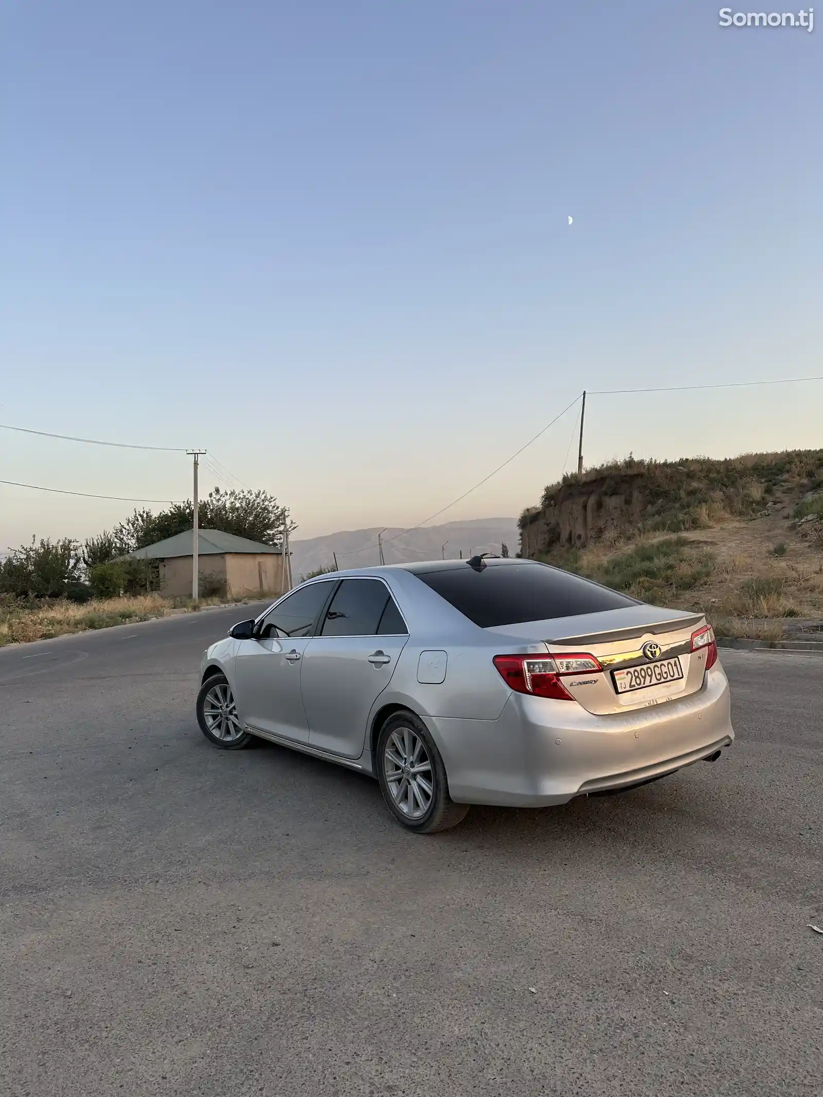 Toyota Camry, 2013-1